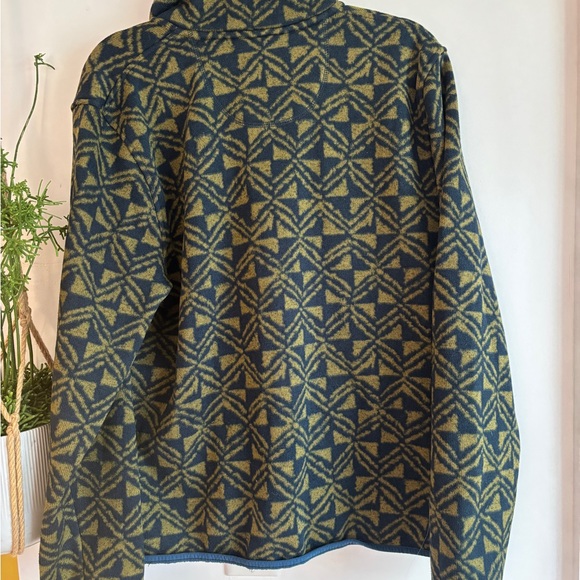 Cool Print—L.L. Bean Navy and Mustard Patterned Sweater - Picture 4 of 5